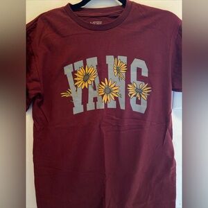Men’s VANS maroon logo t-shirt size Small